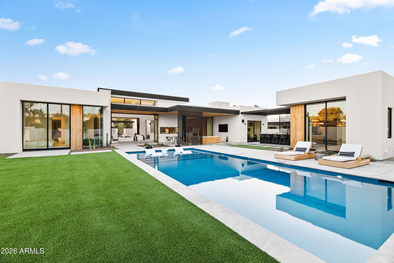 8618 E Irish Hunter Trl