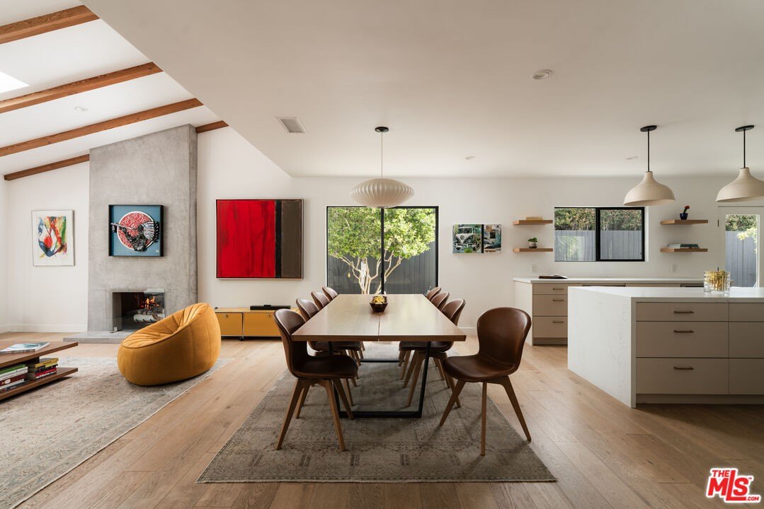 1144 Portesuello Ave