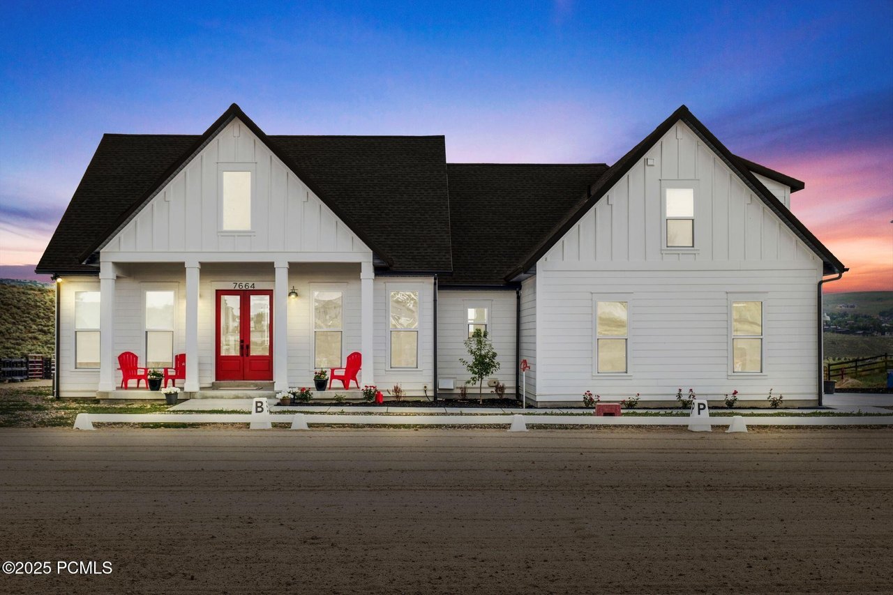 7664 Whileaway Rd E Unit East